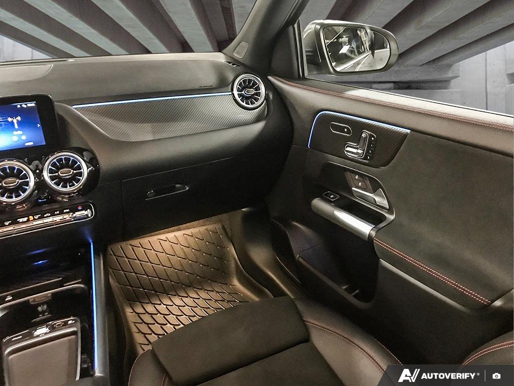2025 Mercedes-Benz GLA 250 2601155A | GLA 250 gray Edmonton - photo #24