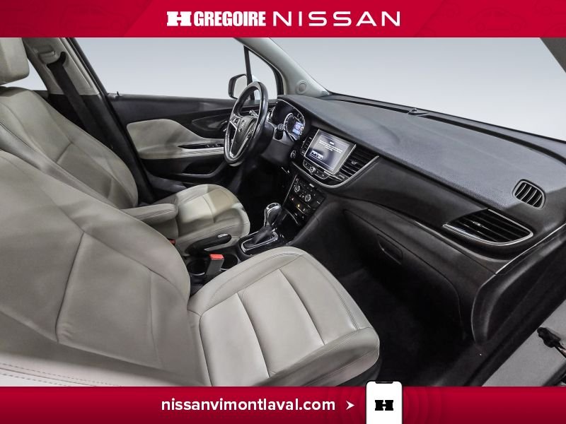 2019 Buick Encore White Laval - photo #25
