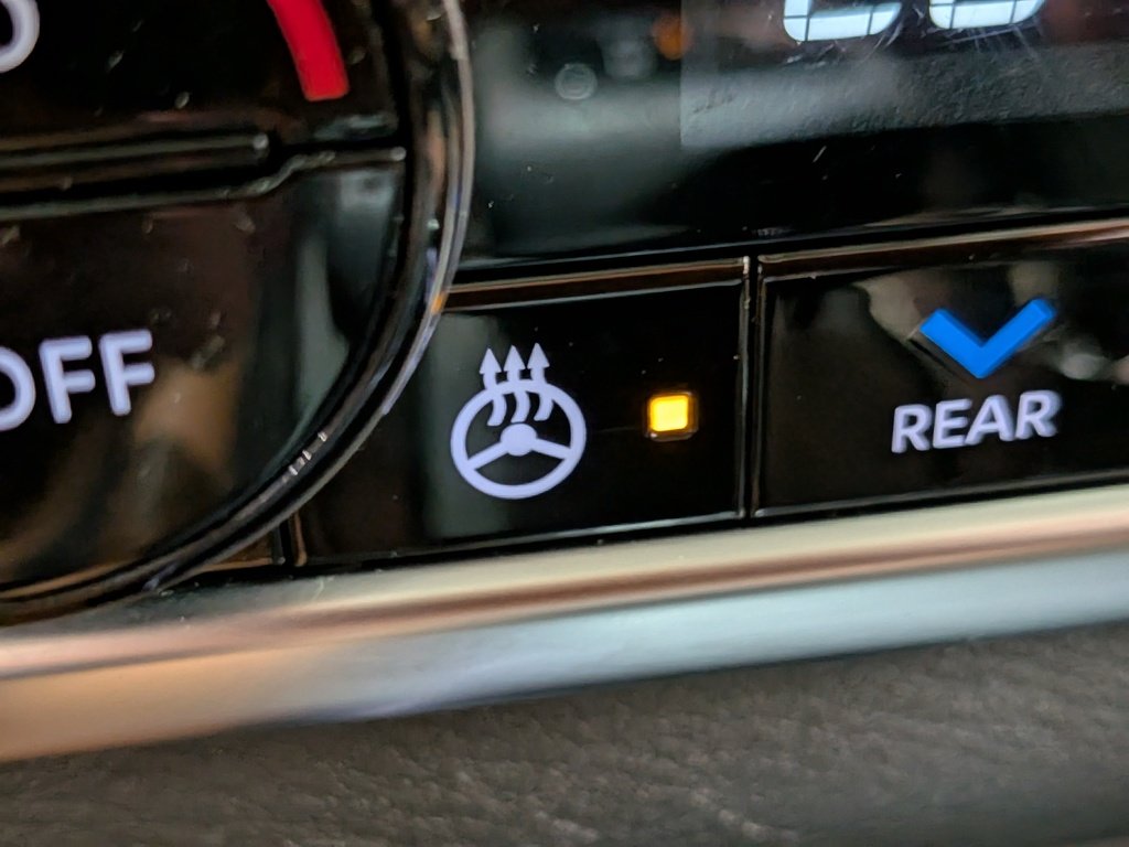 2024 Nissan Rogue AWD Platinum Red Val-David - photo #16