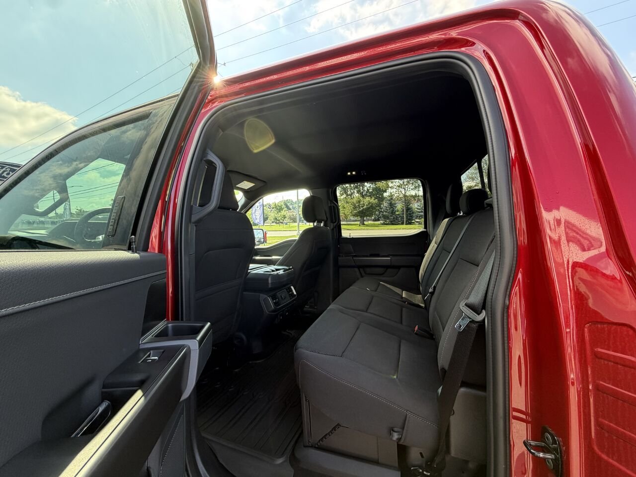 Ford F-150 2024 Rouge Montmagny - photo #5