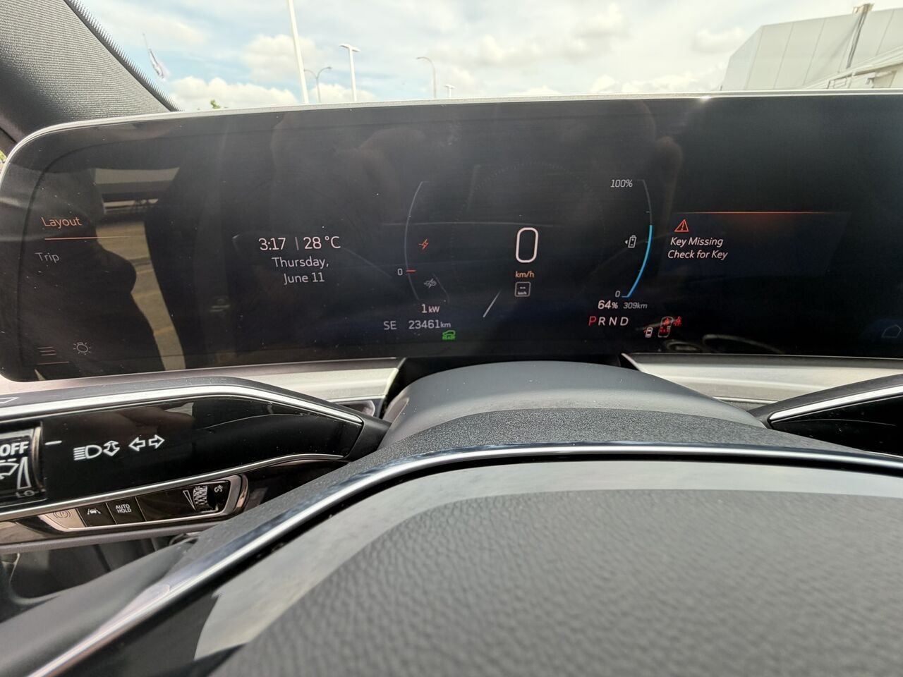 Cadillac LYRIQ Sport AWD FINANCEMENT À PARTIR DE 0.99% 2024 Argent Laval - photo #25