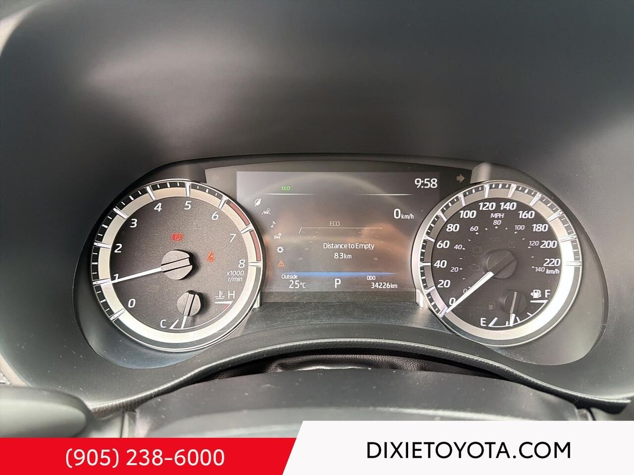2023 Toyota Highlander LE AWD / CLEAN CARFAX / HEATED SEATS / TOYOTA SAFETY SENSE / CARPLAY AND ANDROID AUTO Magnetic Grey Metallic Mississauga - photo #12
