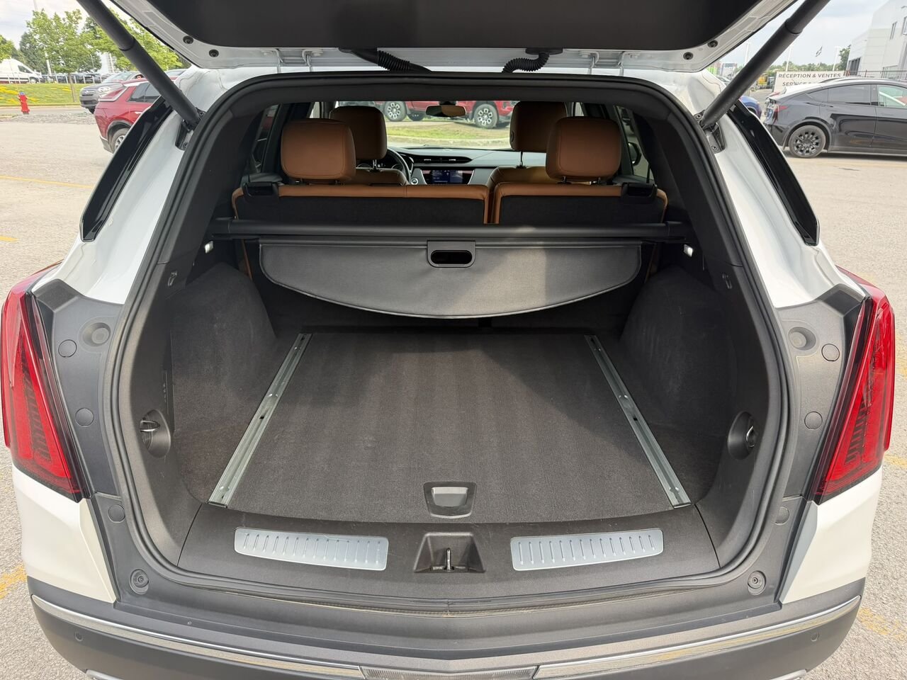 Cadillac XT5 PREMIUM LUXURY AWD FINANCEMENT À PARTIR 3.99% 2024 Blanc Laval - photo #17
