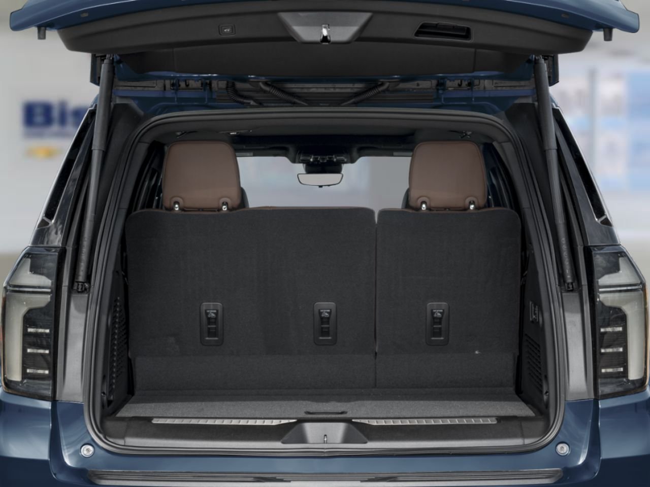 Chevrolet Tahoe High Country 4 portes 4RM 2026 Blanc polaire, triple couche Thetford Mines - photo #8