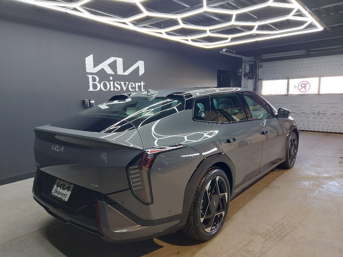 2026 Kia EV4 Shale Grey Blainville - photo #3