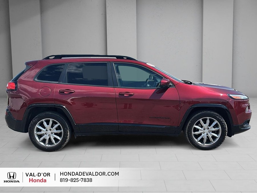 2018 Jeep Cherokee 2018 Red