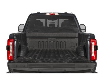 Ford Super Duty F-350 à roues arrière jumelées King Ranch