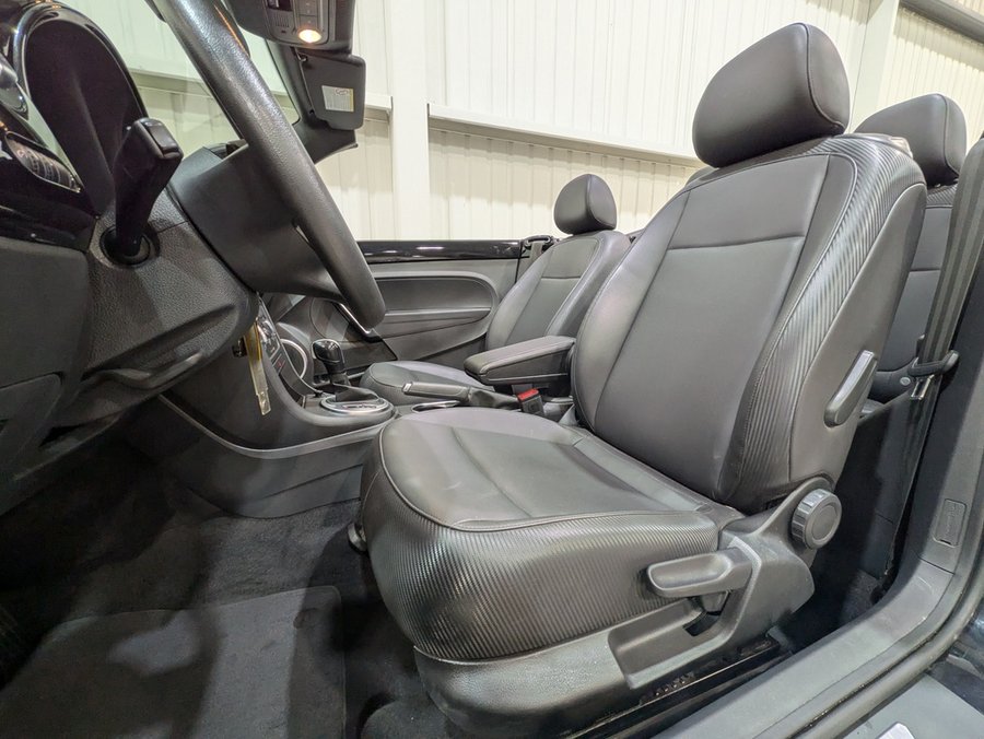 2016 Volkswagen Beetle Convertible Black