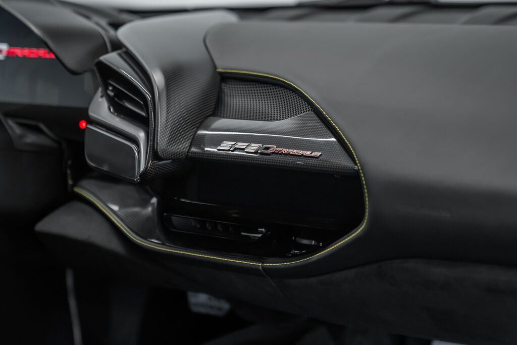Ferrari SF90 Stradale Coupe Assetto Fiorano Pkg 2021 Noir Kirkland - photo #25