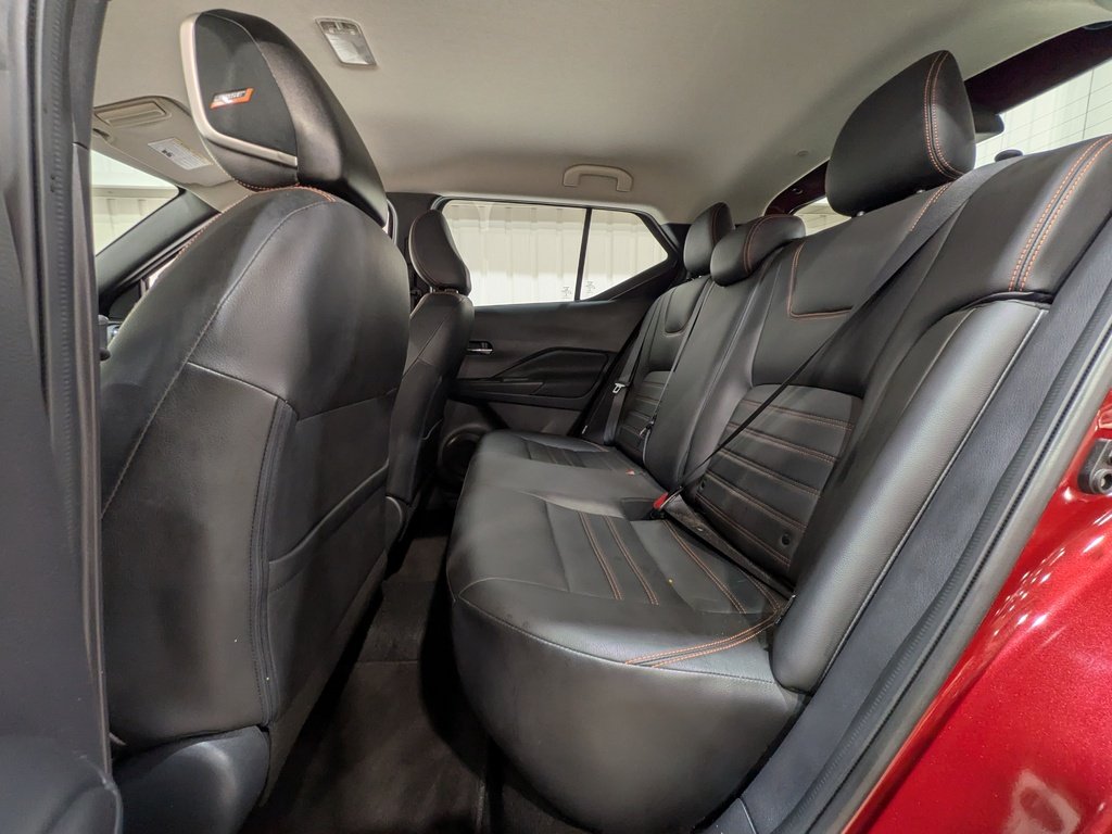 2020 Nissan Kicks SR FWD Red Val-David - photo #10