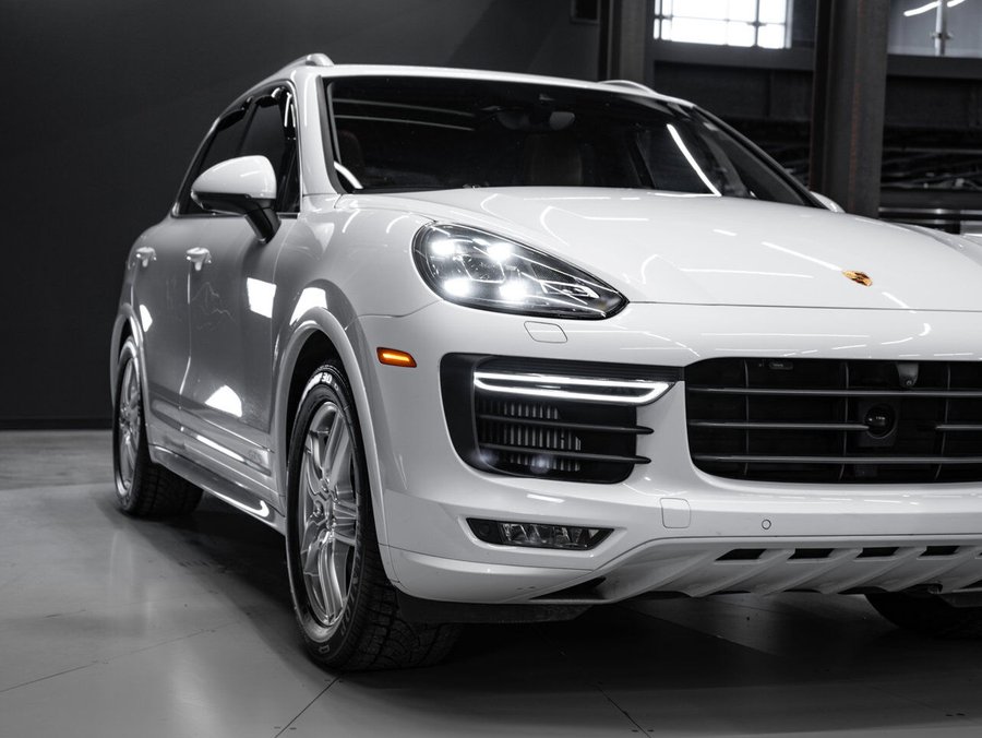 2018 Porsche Cayenne 2018 White