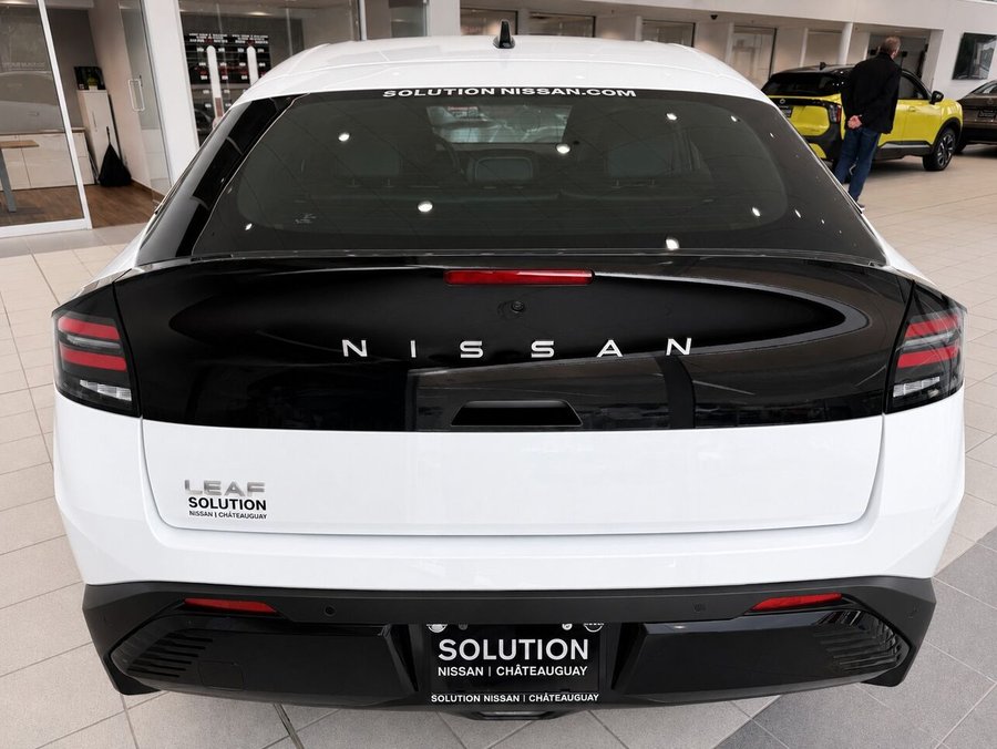 NISSAN LEAF 2026 2026 Blanc Everest nacré triple couche
