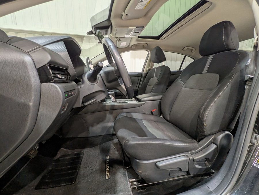 2021 Nissan Sentra Black