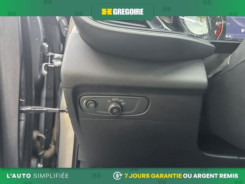 2022 Buick Envision Grey Blainville - photo #16
