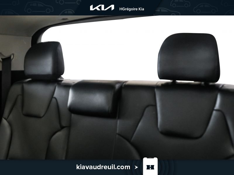 Kia Telluride 2023 Blanc Saint-Eustache - photo #28
