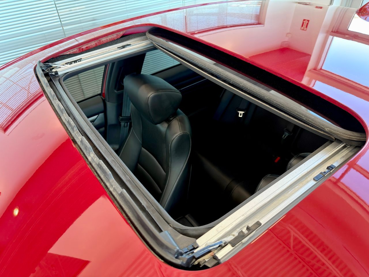 Honda Accord Sedan 2019 Rouge Notre-Dame-des-Prairies - photo #8