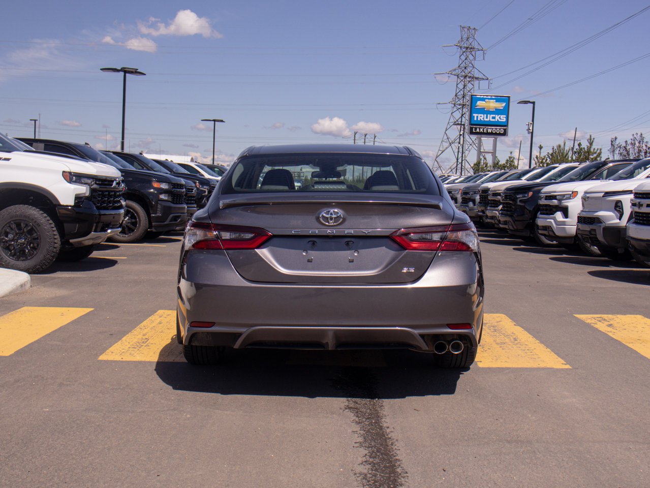 2024 Toyota Camry SE Auto Grey Sherwood Park - photo #8