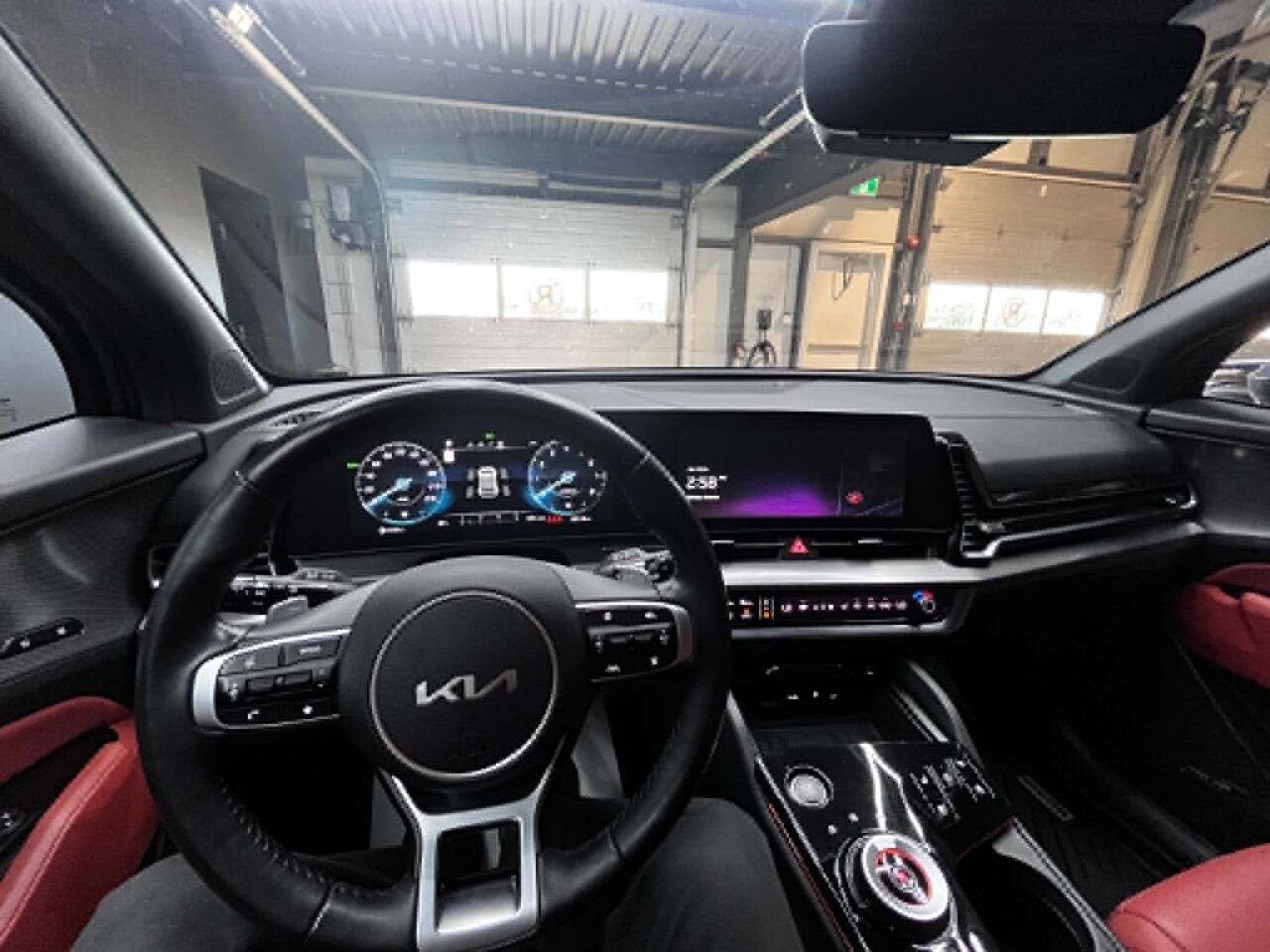 2023 Kia Sportage hybride rechargeable Grey Blainville - photo #17