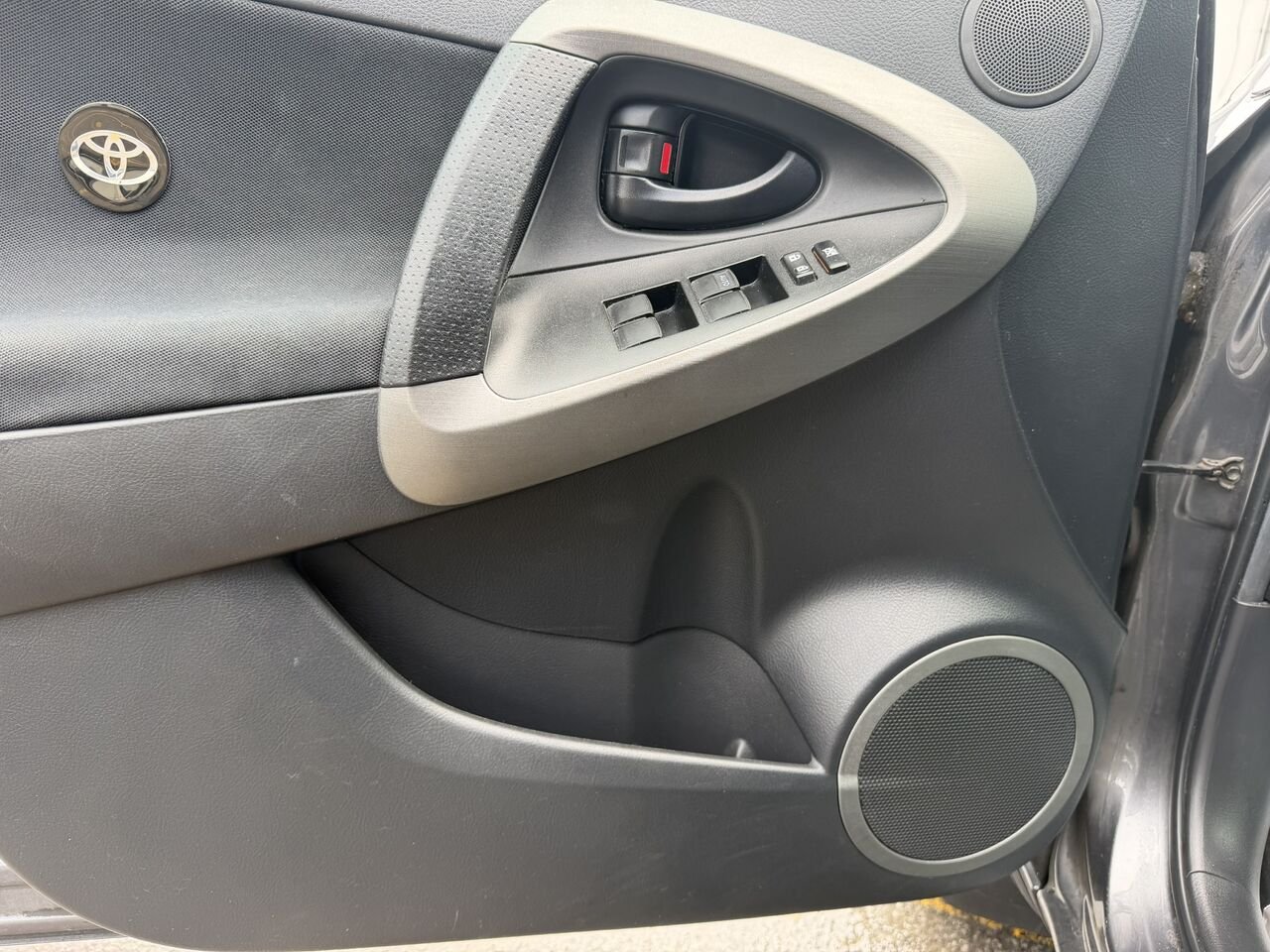 Toyota RAV4 SPORT **IMPECCABLE** 2010 Gris Laval - photo #17