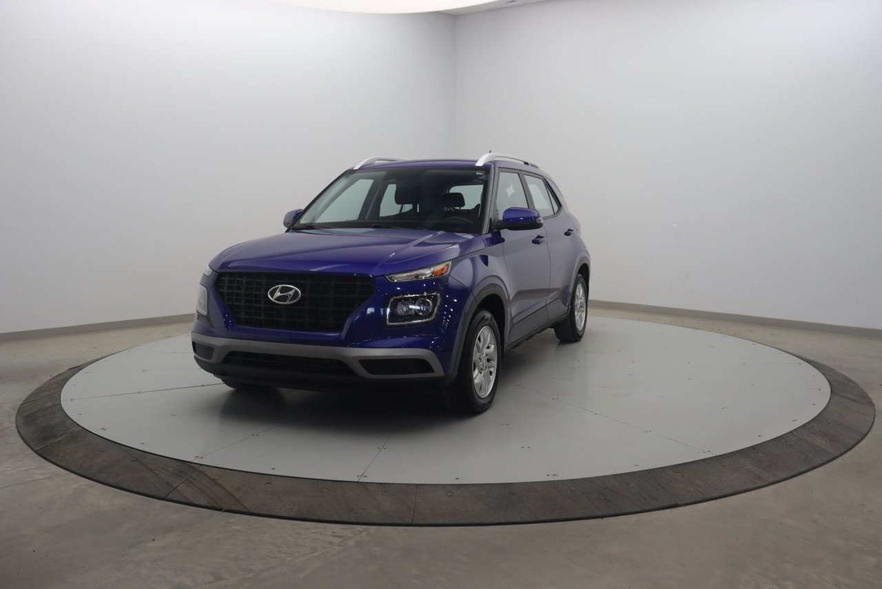 2023 Hyundai Venue VIN KMHRC8A38PU235119 Blue Baie-Comeau - photo #0