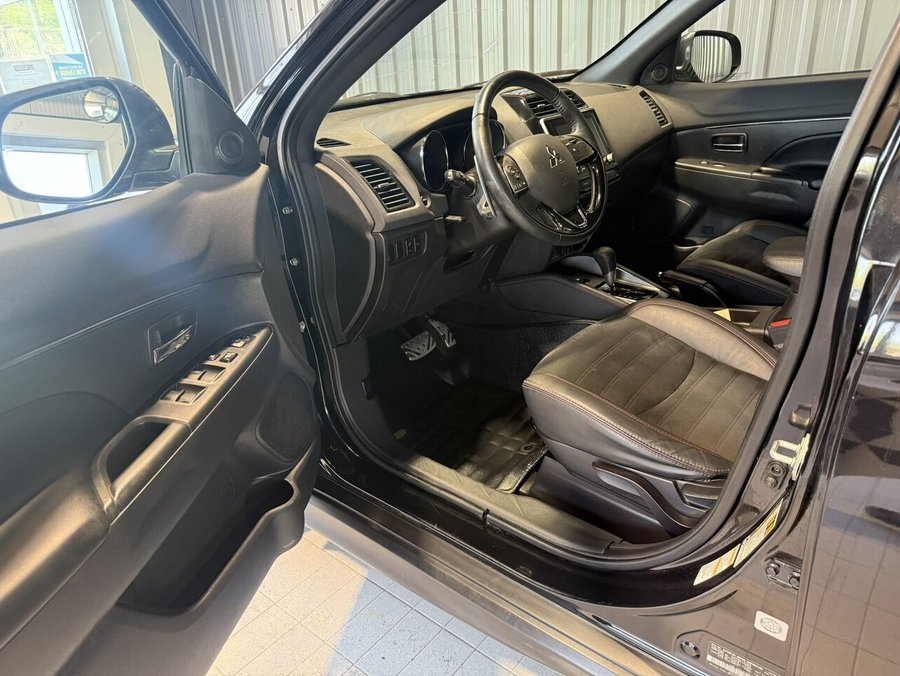 Mitsubishi RVR LE AWC 2021 Noir