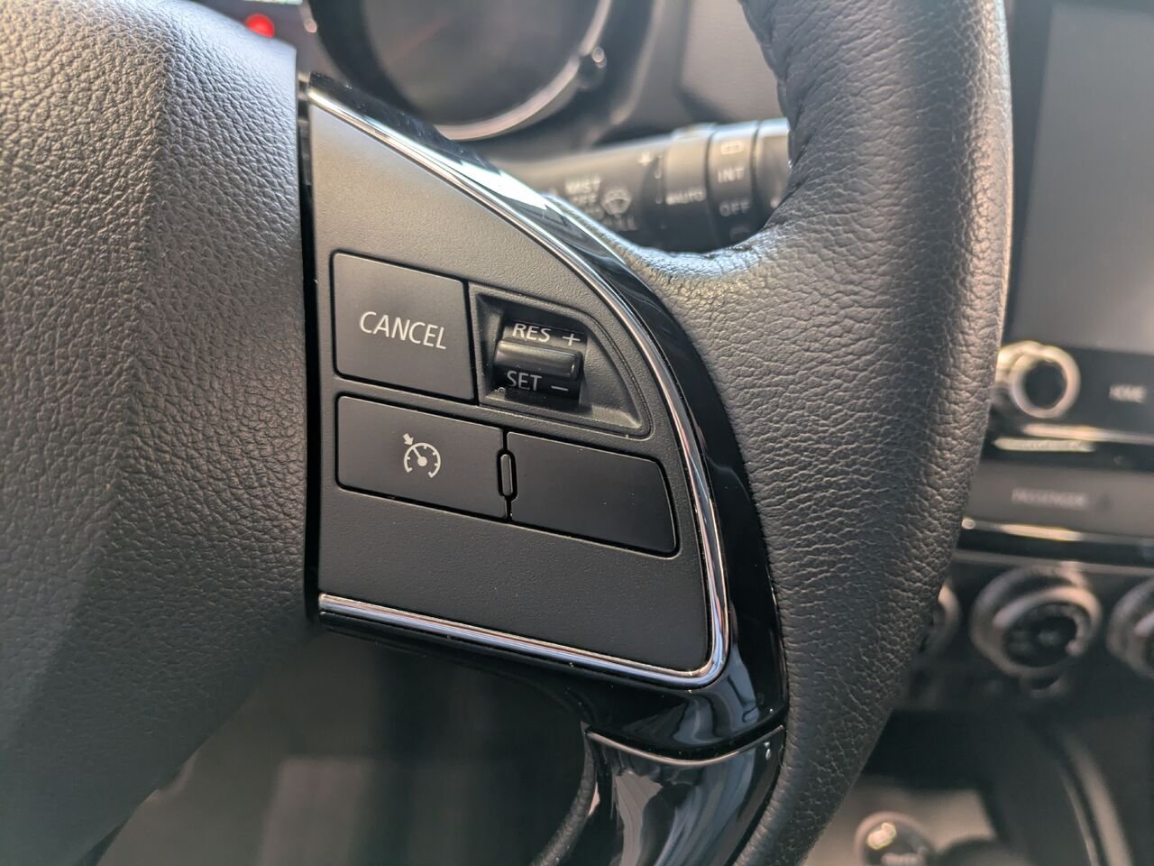 2024 Mitsubishi RVR Blue Gatineau - photo #7