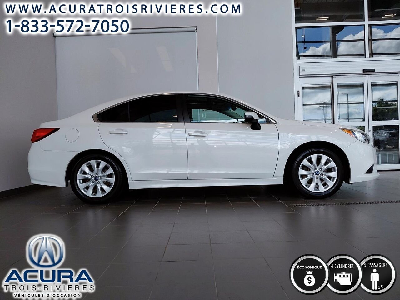 2017 Subaru LEGACY SYMMETRICAL AWD White Trois-Rivières - photo #1