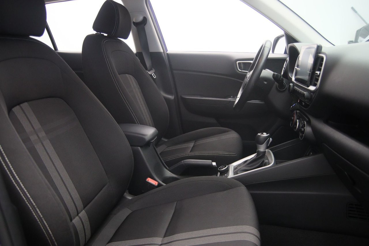 2023 Hyundai Venue VIN KMHRC8A38PU235119 Blue Baie-Comeau - photo #15