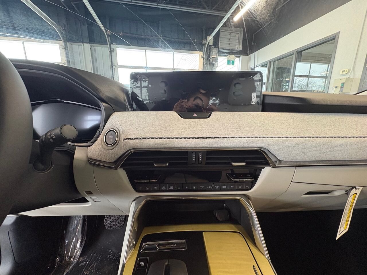 2026 MAZDA CX-90 PHEV Signature TI Machine Grey Metallic Châteauguay - photo #9
