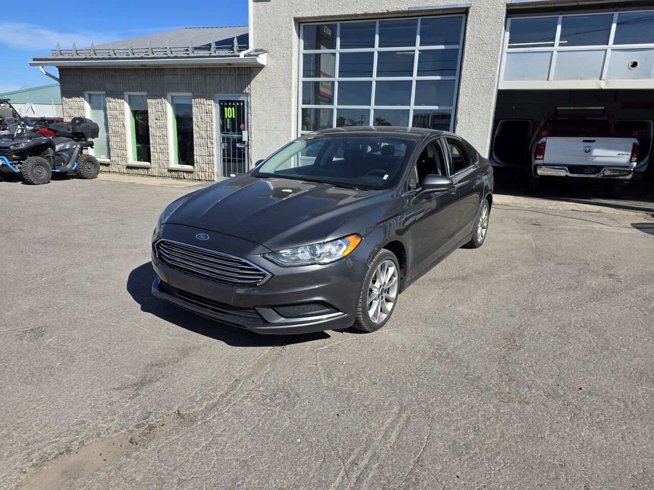 2017 Ford fusion Grey  - photo #0