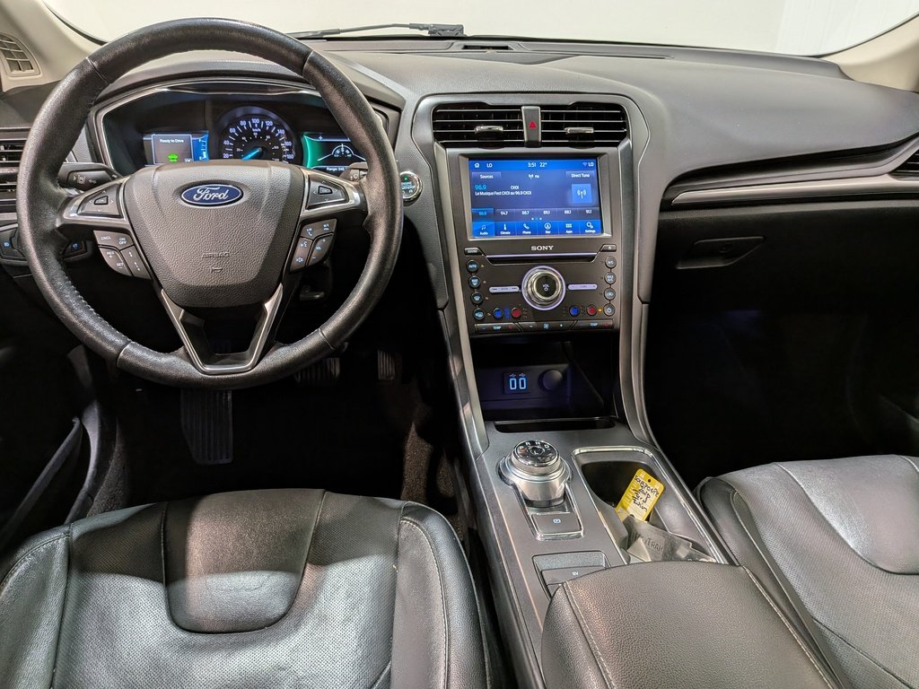 2020 Ford Fusion Energi Titanium FWD Black Val-David - photo #31