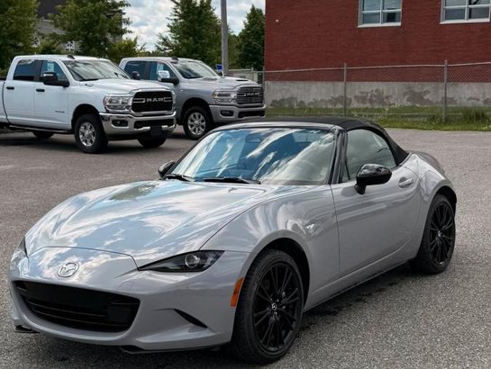 2026 Mazda MX-5 2026 Black