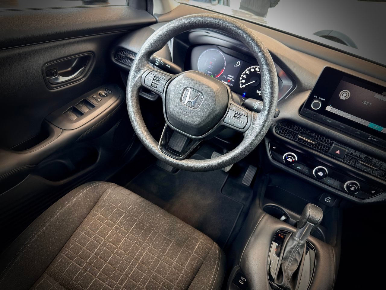 Honda HR-V 2025 Gris Notre-Dame-des-Prairies - photo #20