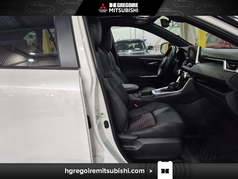 2023 Toyota RAV4 Prime White Laval - photo #14