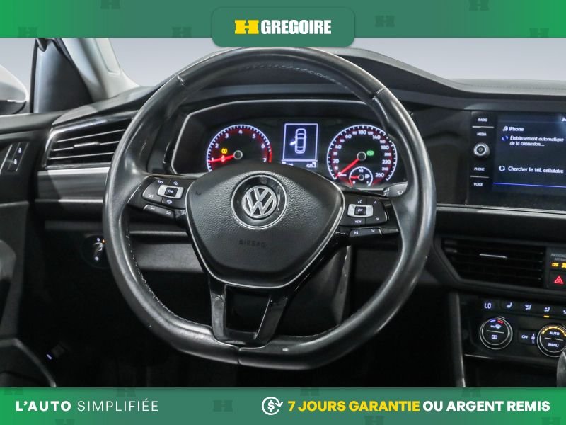 2019 Volkswagen Jetta White Laval - photo #17