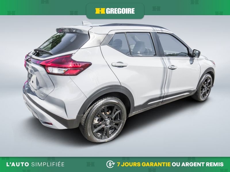 2024 Nissan Kicks Grey Blainville - photo #8