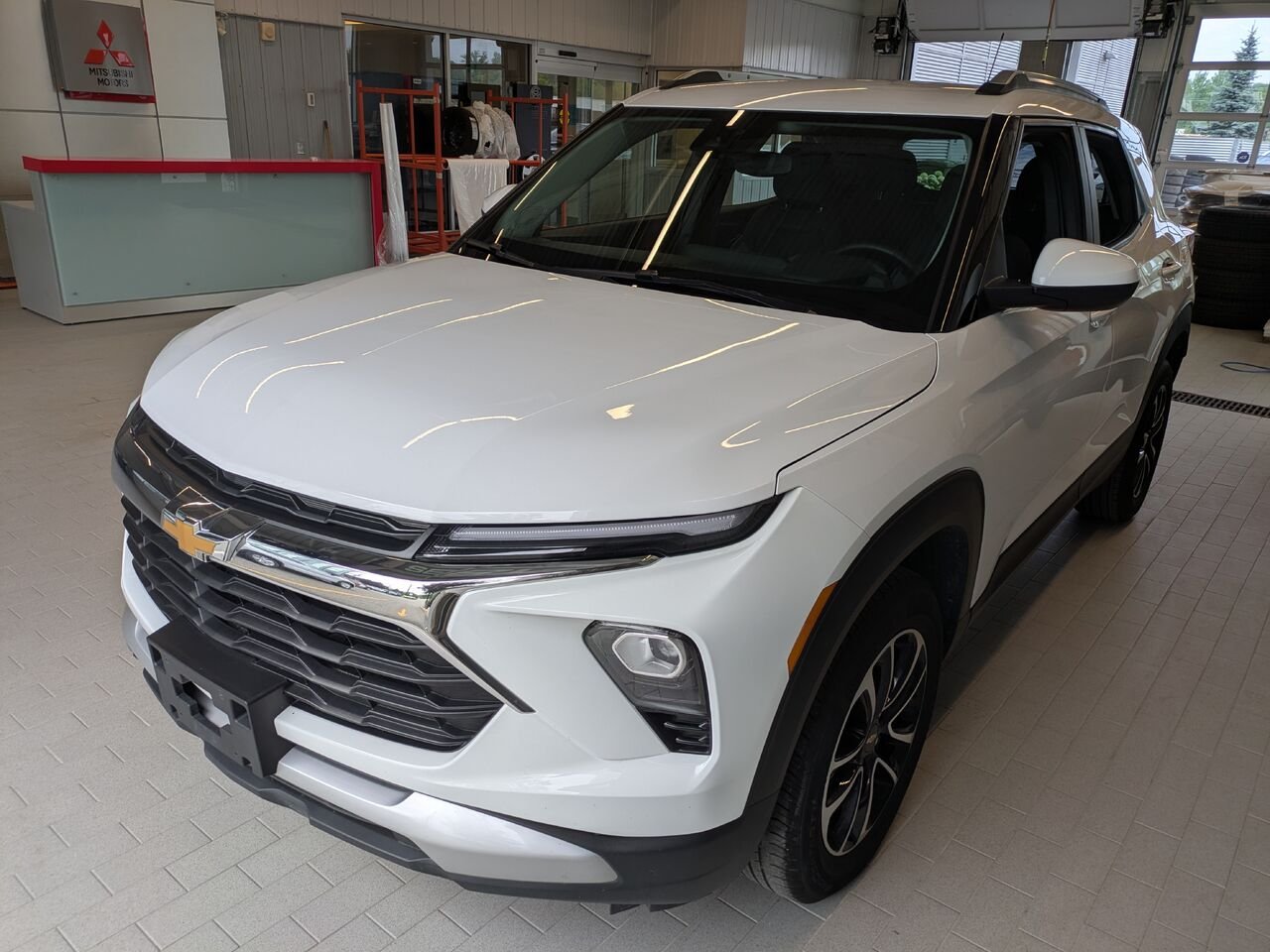2025 Chevrolet Trailblazer White Gatineau - photo #1