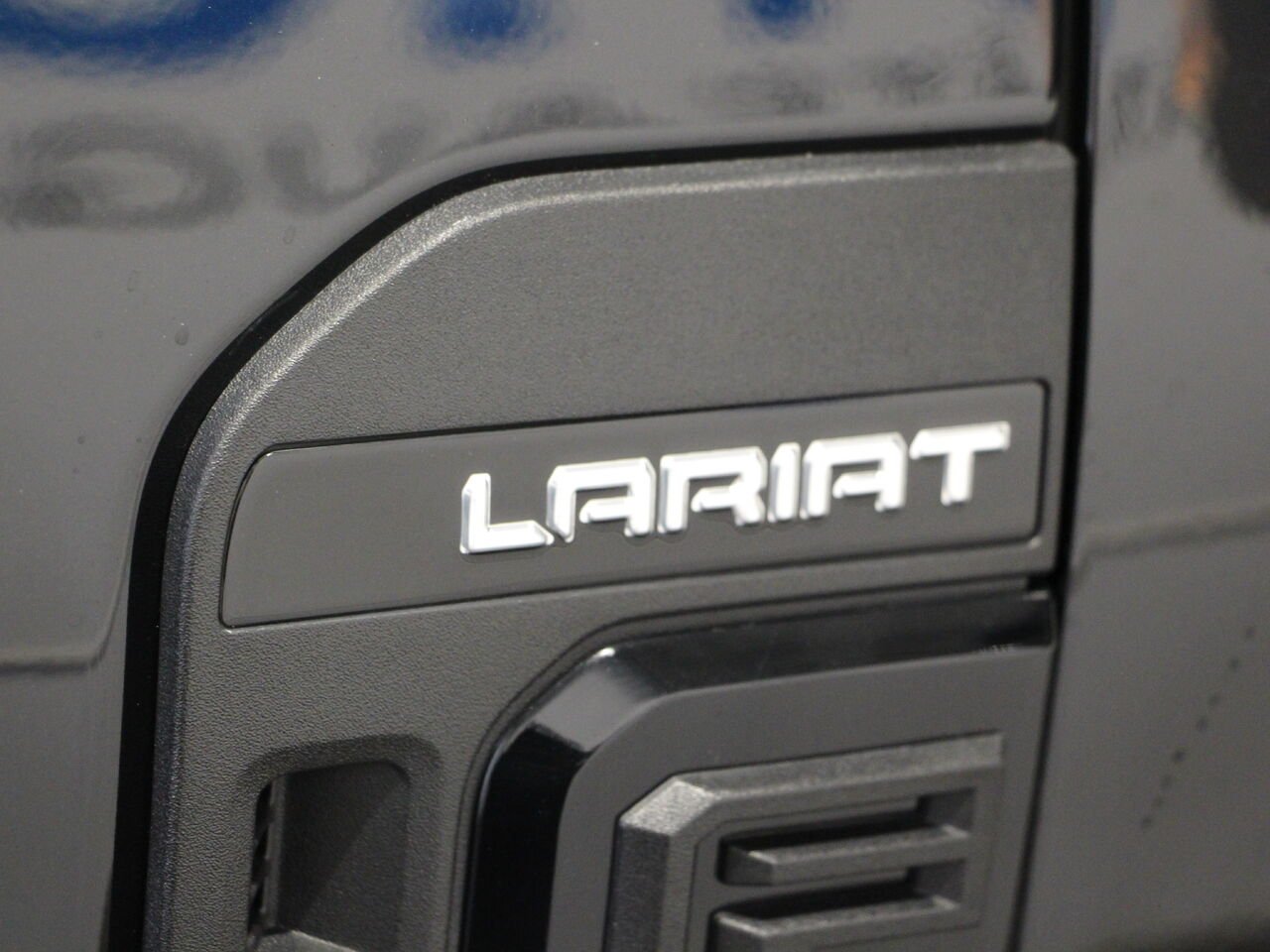 2024 Ford Super Duty F-250 SRW LARIAT F250 LARIAT CREW CAB Black Châteauguay - photo #29