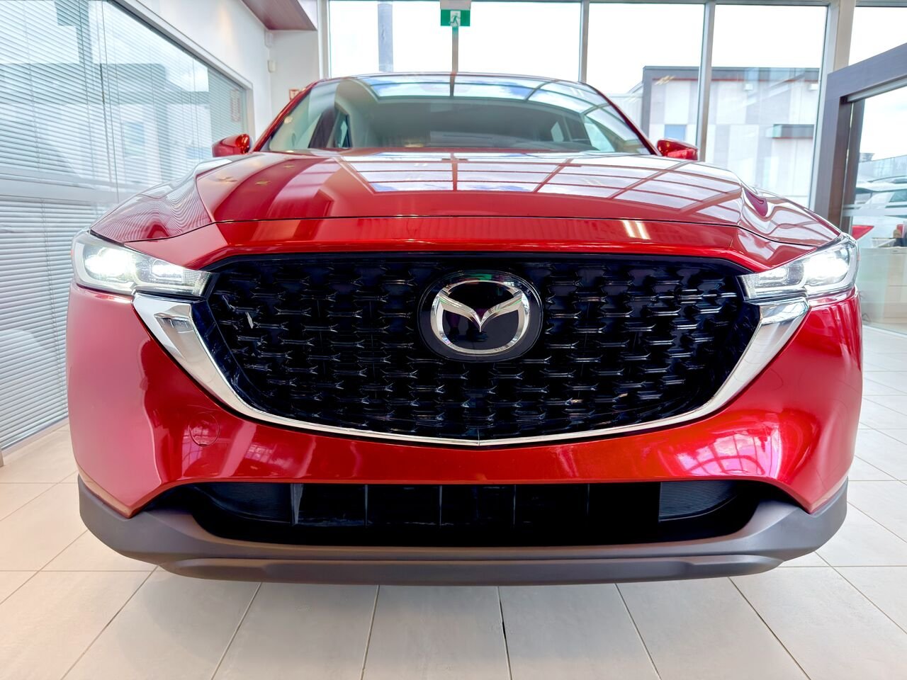 Mazda CX-5 2024 Rouge Notre-Dame-des-Prairies - photo #4