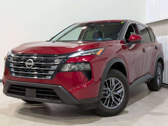 2024 Nissan Rogue Red