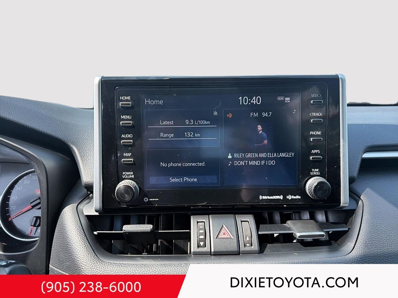 2022 Toyota RAV4 XLE PREMIUM AWD / HEATED SEATS / MOONROOF / LEATHER SURFACE / CARPLAY AND ANDROID AUTO Silver Sky Metallic Mississauga - photo #14