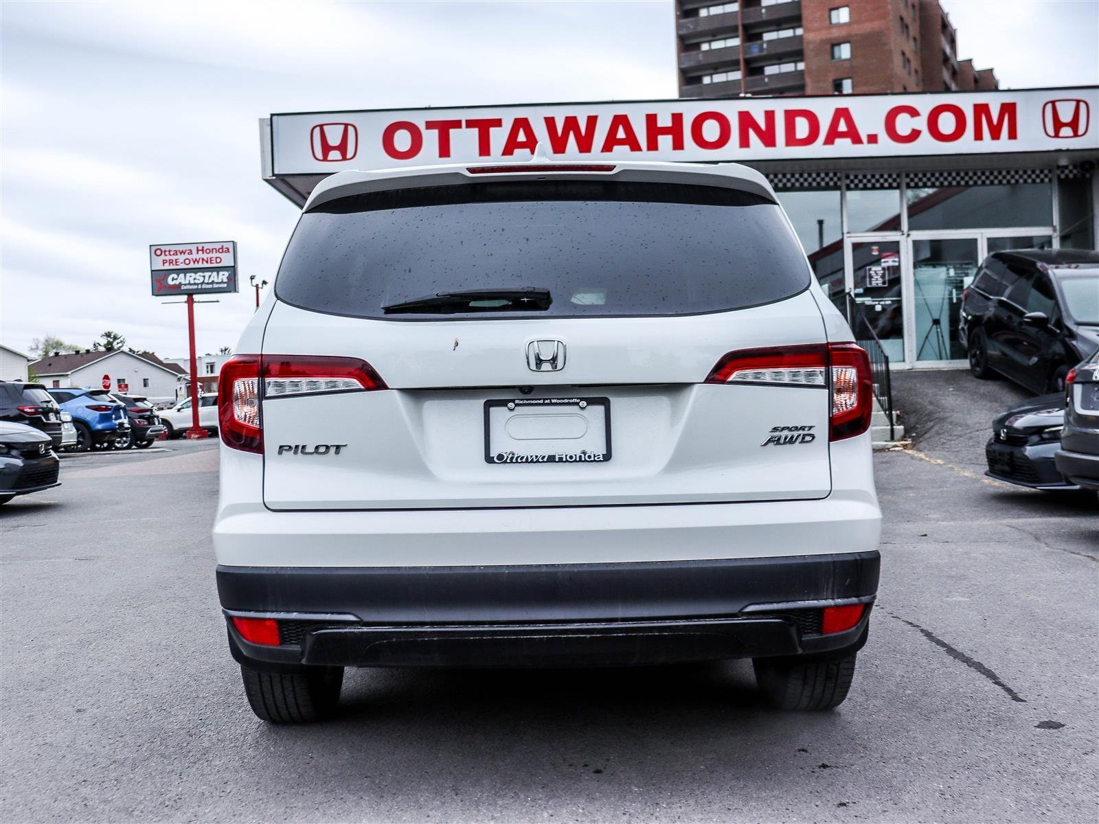Honda Pilot Sport 2022 White Ottawa & Gatineau - photo #3