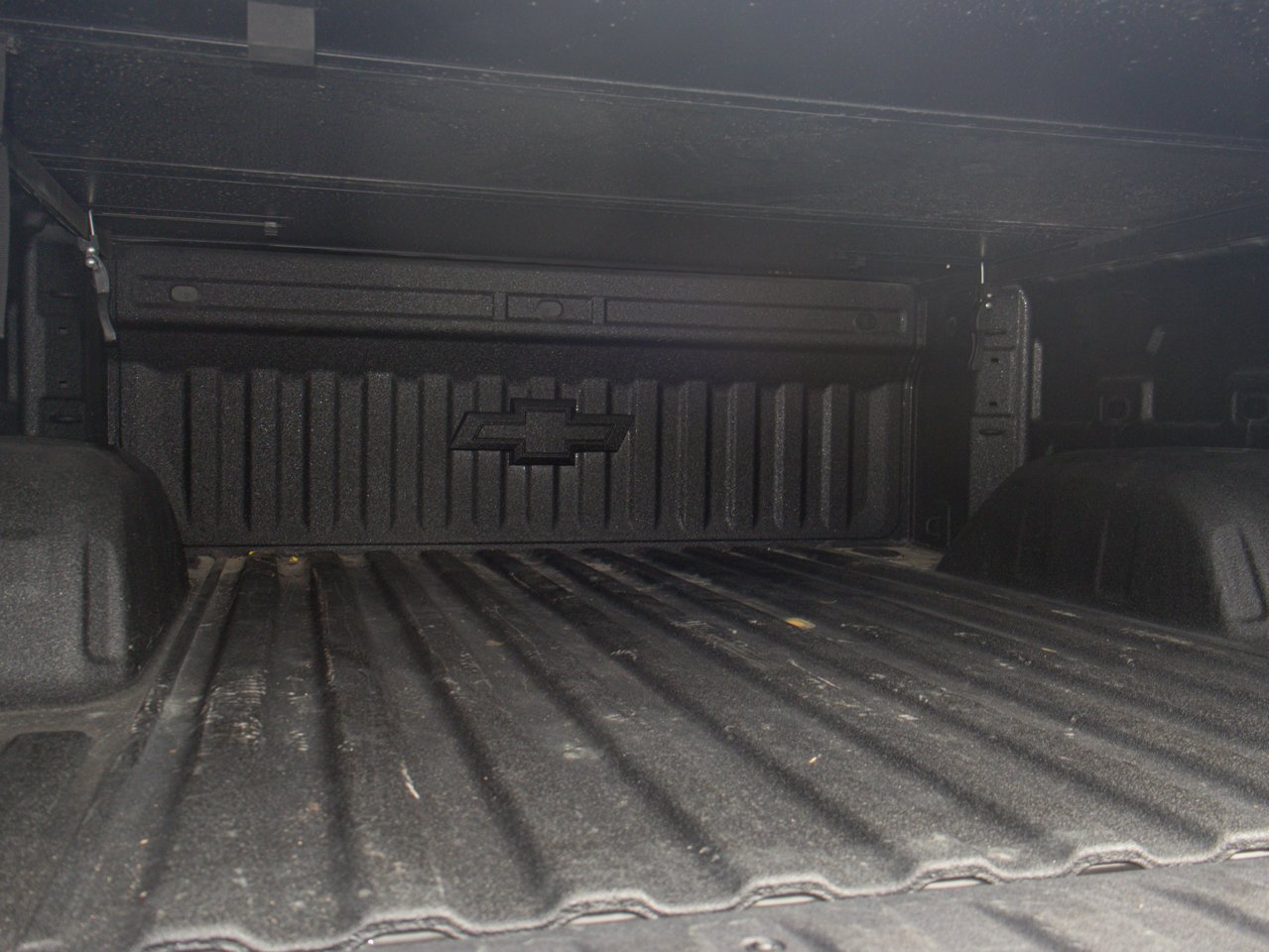 2024 Chevrolet Silverado 1500 4WD Crew Cab 147 RST Black Sherwood Park - photo #10