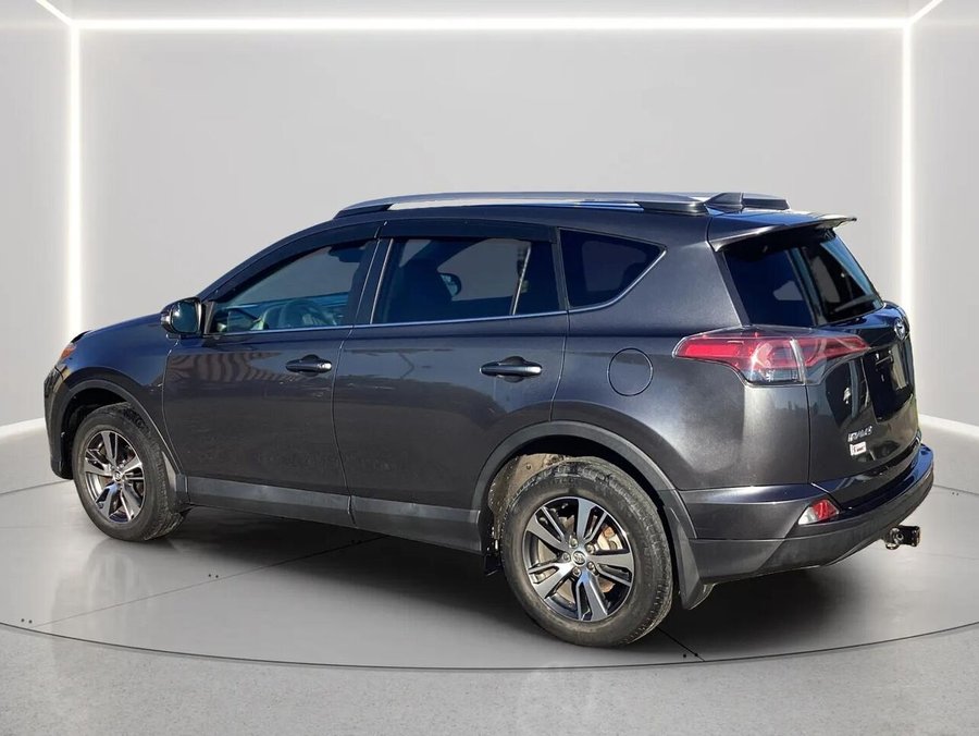 Toyota RAV4 2018 2018 Gris magnétique métallisé