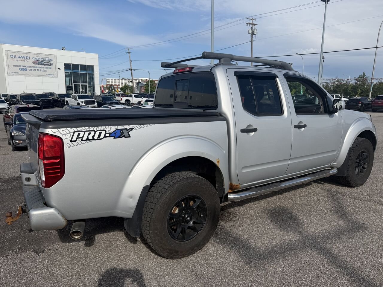 NISSAN FRONTIER PRO-4X SV cabine double 4x4 caisse longue BA 2018 Gris Ottawa & Gatineau - photo #13