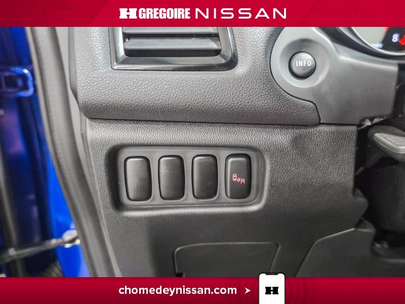 2024 Mitsubishi RVR Blue Saint-Eustache - photo #13