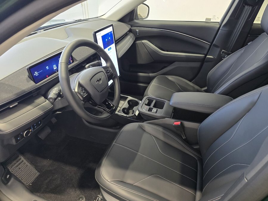 Ford Mustang Mach-E 2026 Vert