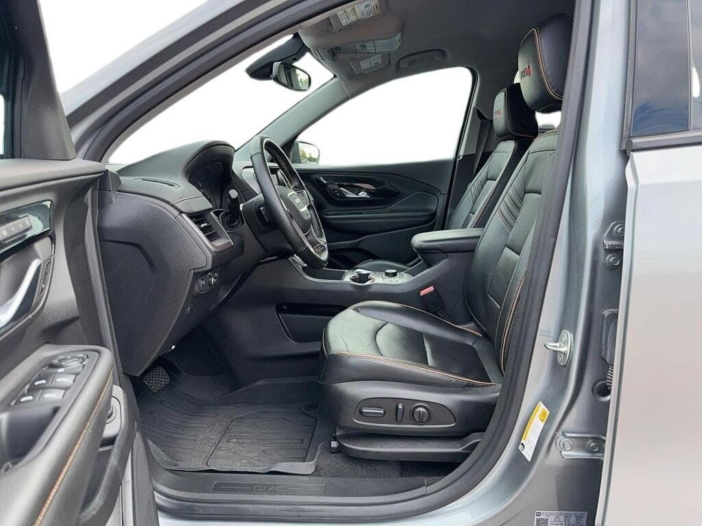 2023 GMC Terrain VIN 3GKALYEGXPL208579 Grey Chicoutimi - photo #8