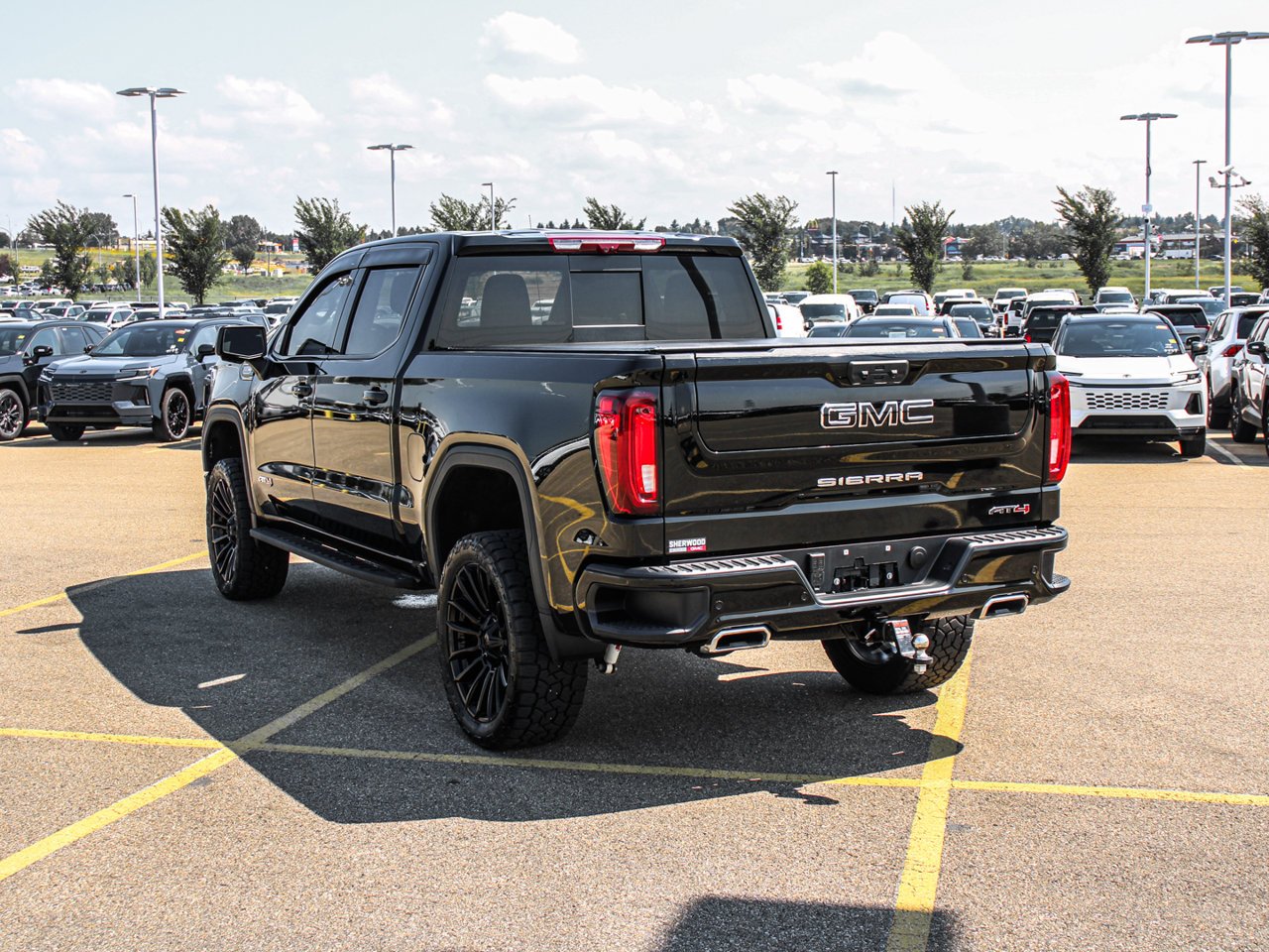 2026 GMC Sierra 1500 4WD Crew Cab 147 AT4 Black Sherwood Park - photo #5