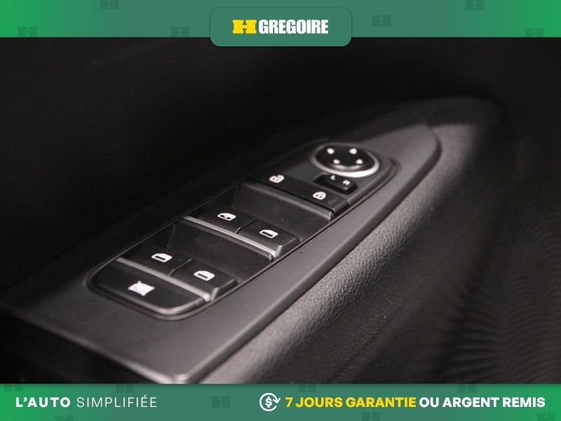 2019 Kia Forte Grey Laval - photo #15
